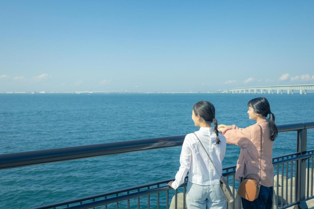 Omo Kansai Airport By Hoshino Resorts Izumisano Luaran gambar View of the Akashi Kaikyō Bridge from the Akashi Kaikyō Bridge Museum
